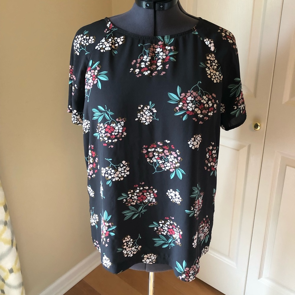 LOFT Short Sleeve Top